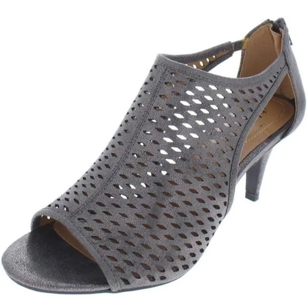 NIB Style & Co Haddie Shooties Sz 9.5 Gray